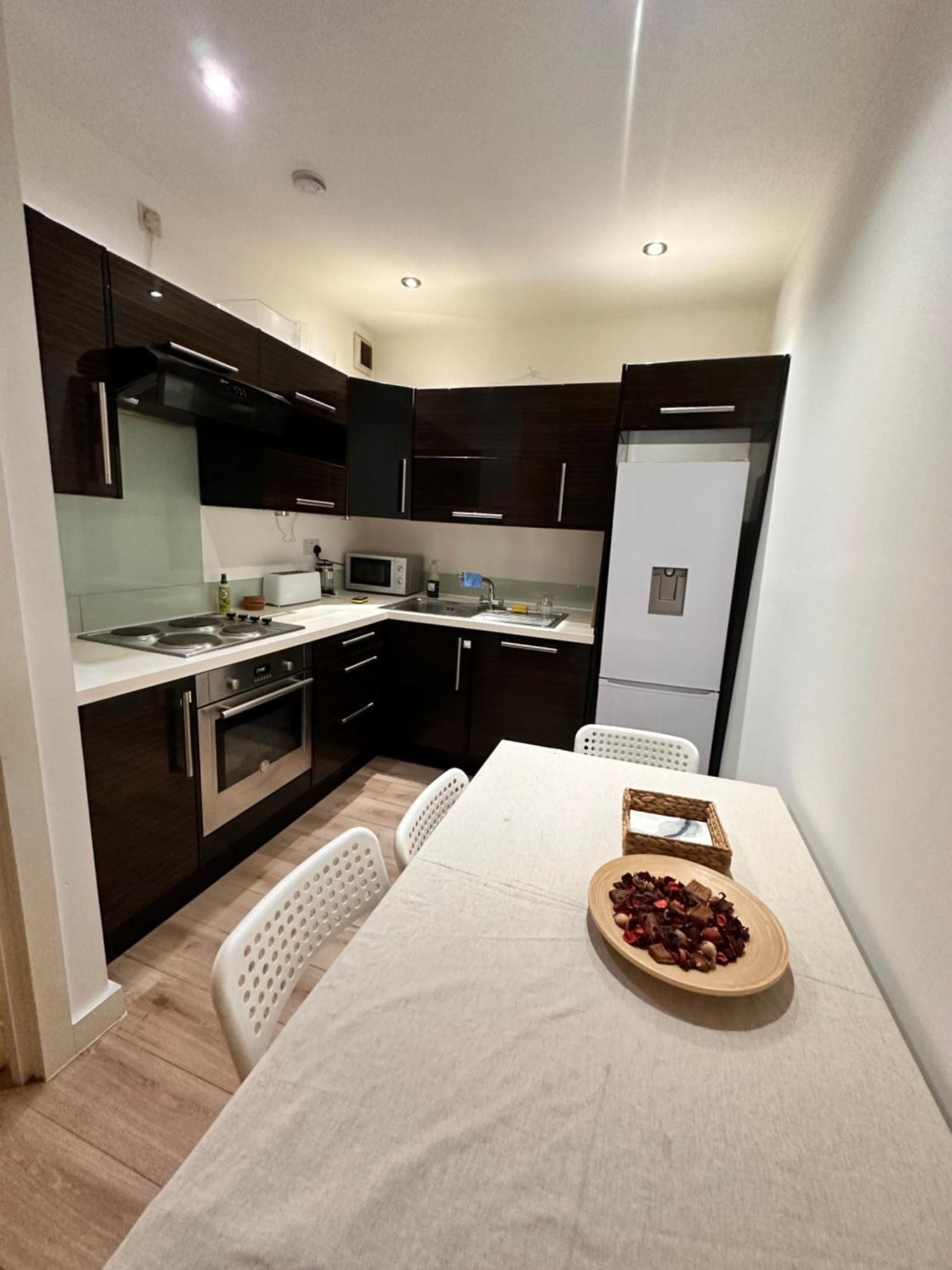 2 Modern Double Rooms In The Heart Of Brick Lane London Exterior photo